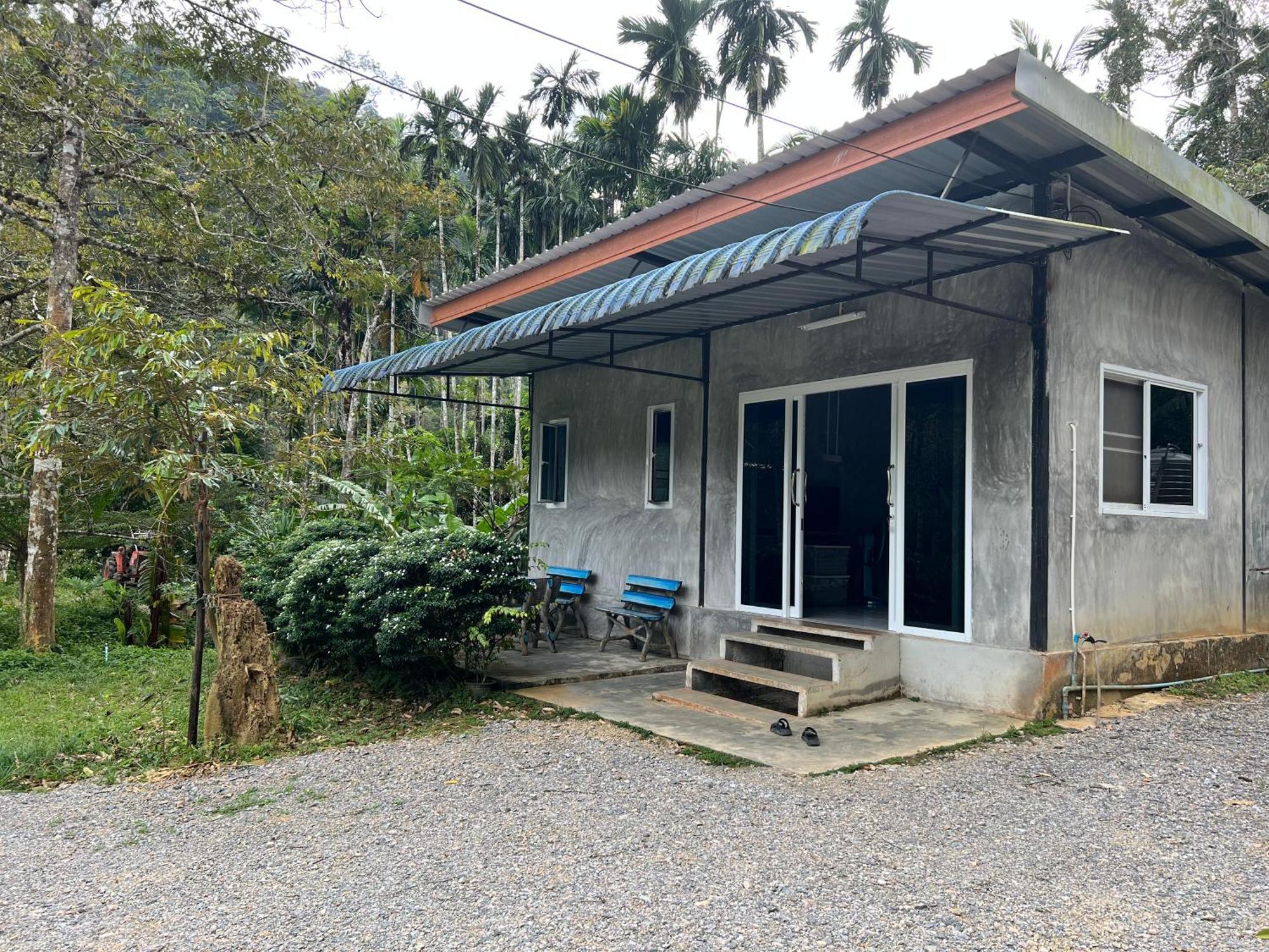 巴恩萨恩托尼丁住宿加早餐旅馆 沙敦 外观 照片